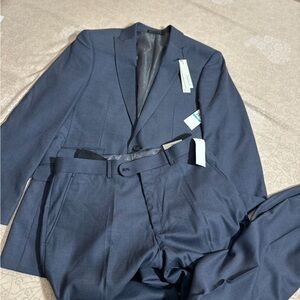 Perry Ellis Suit Set